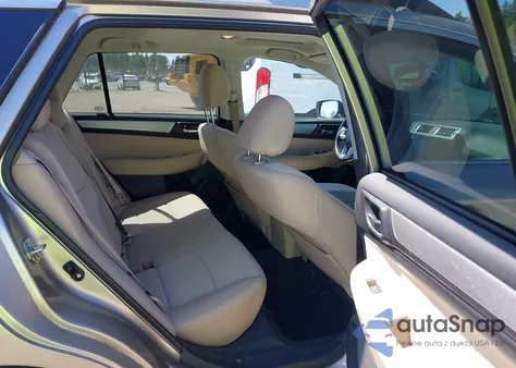 2016 Subaru Outback 2.5I Premium z USA, uszkodzony, nr VIN 4S4BSADC7G3283255